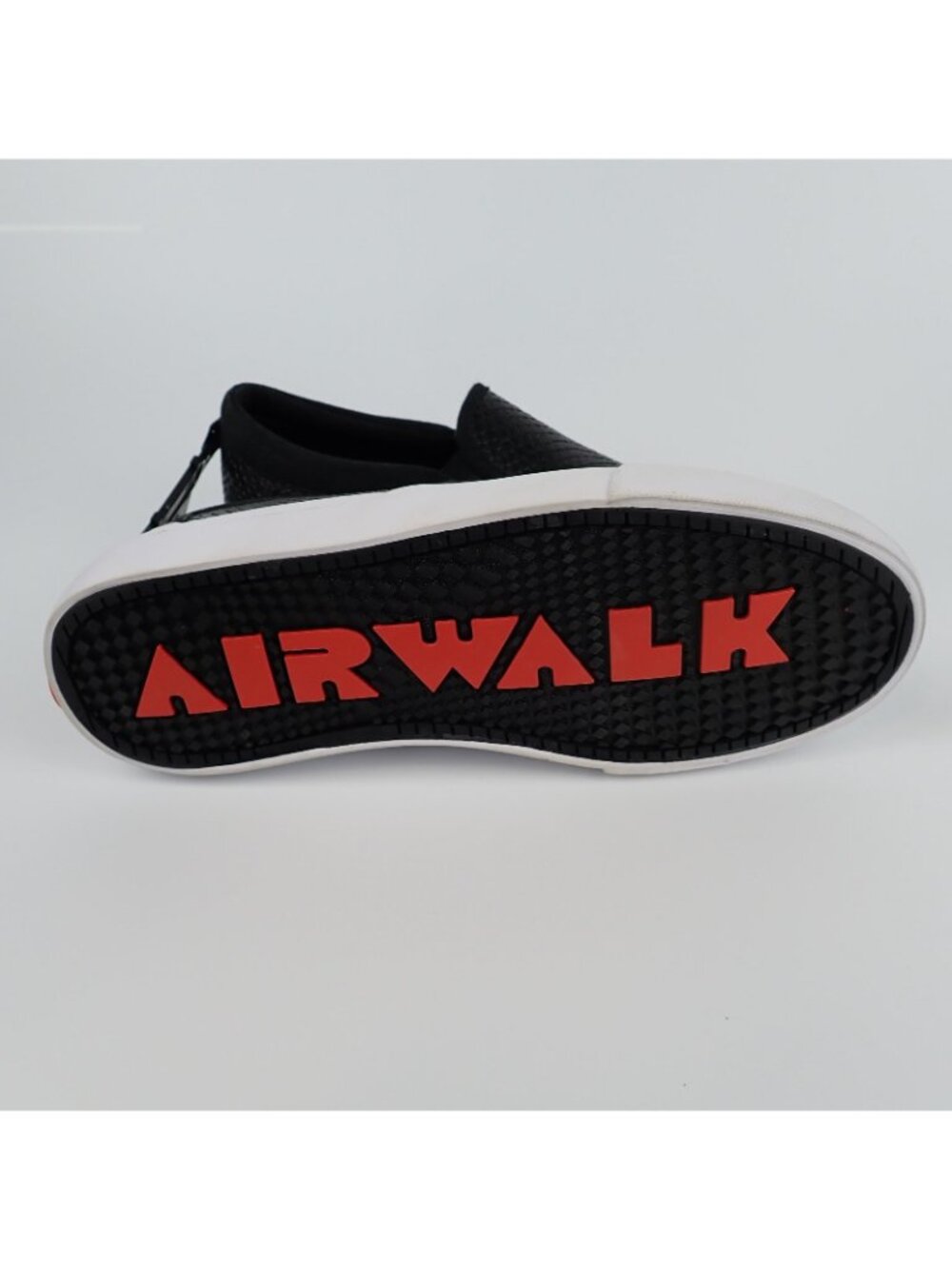 Airwalk Landing Bolts Women’s Size 10 Black Slip-On Shoes – New - Picture 7 of 7